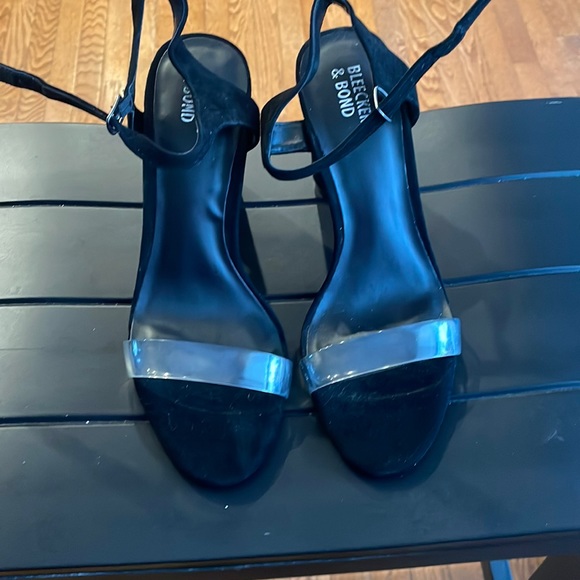 Bleecker & Bond Suede Leather Upper Black Sandals - Picture 2 of 5